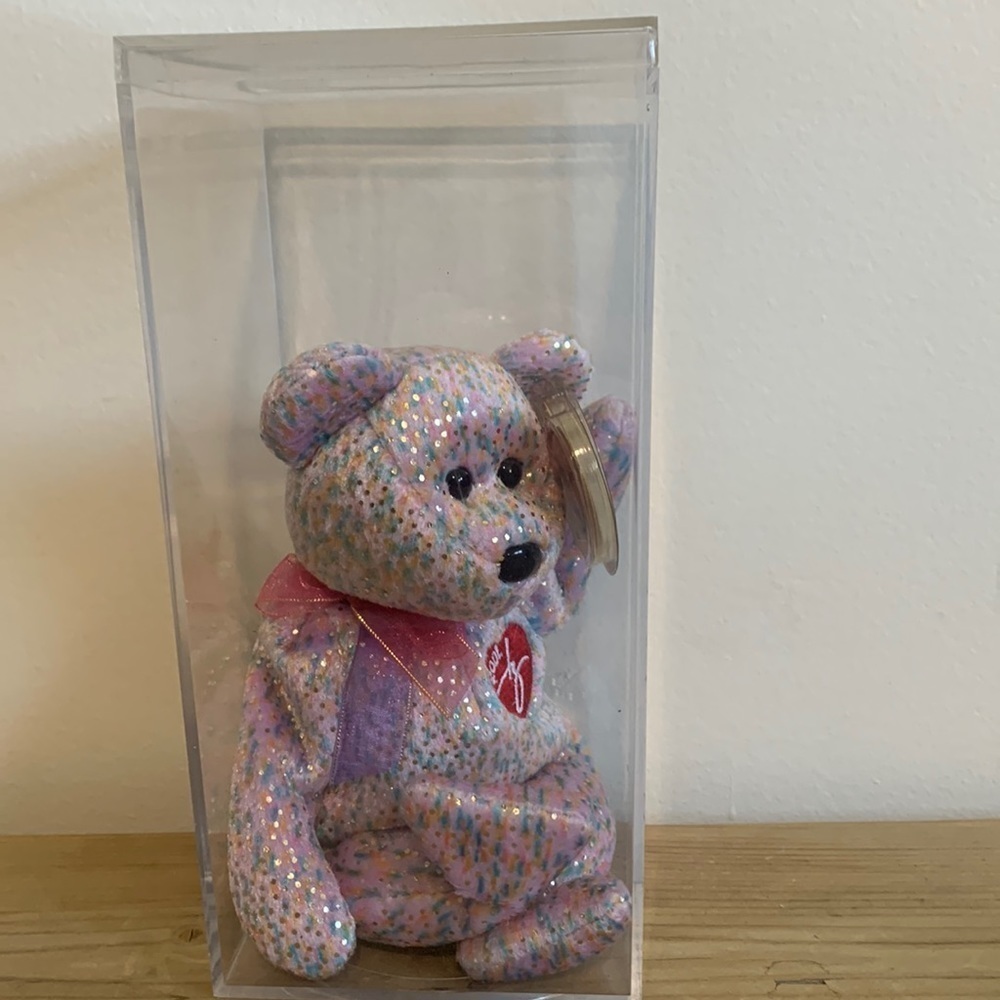 Retired NWT 2001 Signature Bear Beanie Baby TY Inside In A Plastic Case Plush